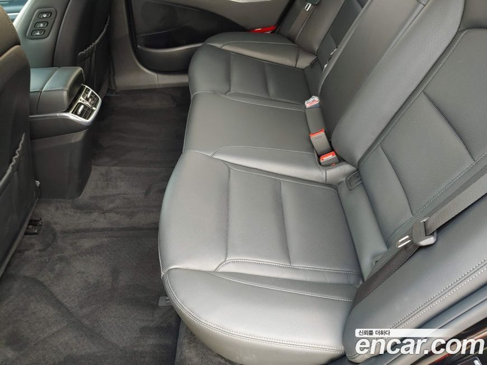Hyundai The New Grandeur (Azera) IG 2.5 (05.2022)