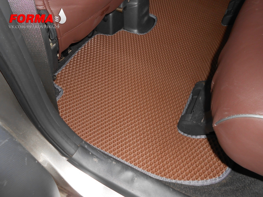 Toyota Ractis 1 поколение P100 (10.2005 - 10.2010) 2WD