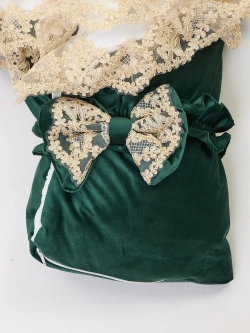 Конверт на выписку весна