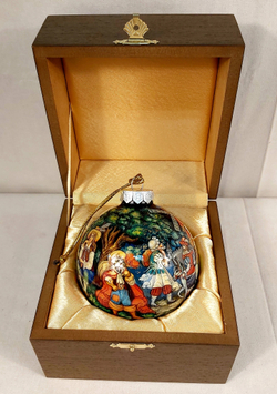 Шар новогодний с полной росписью "Кот в сапогах" в футляре