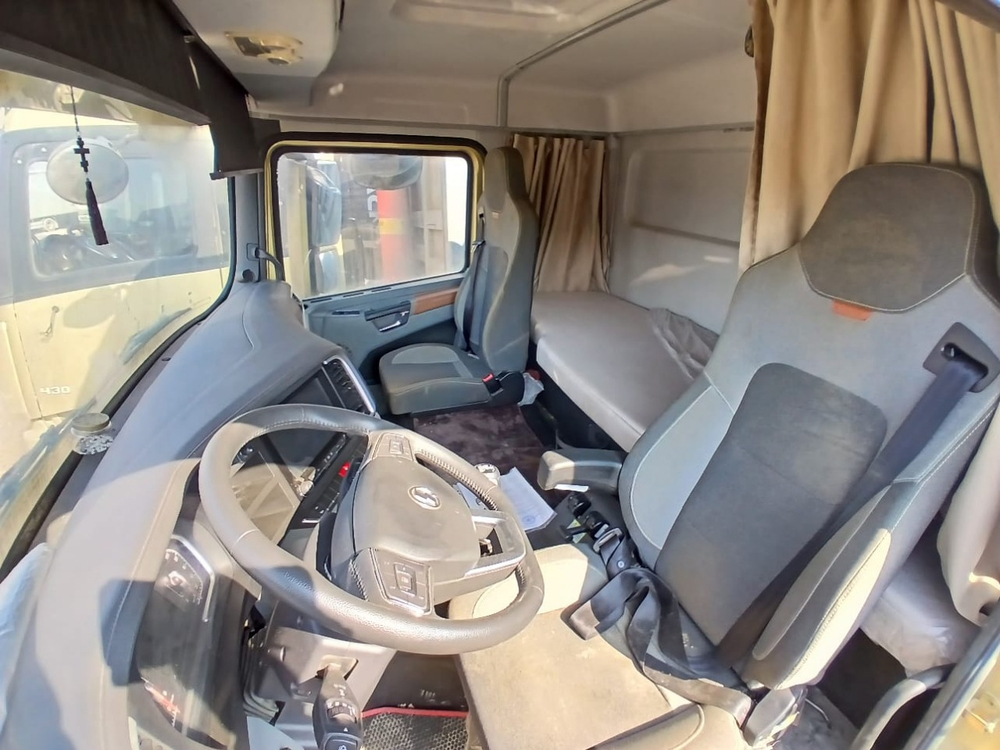 Shacman (Shaanxi) SX* 8x4 Самосвал SX33186V366 (Дизельный, 11,6 л, 423 л.с., МТ)