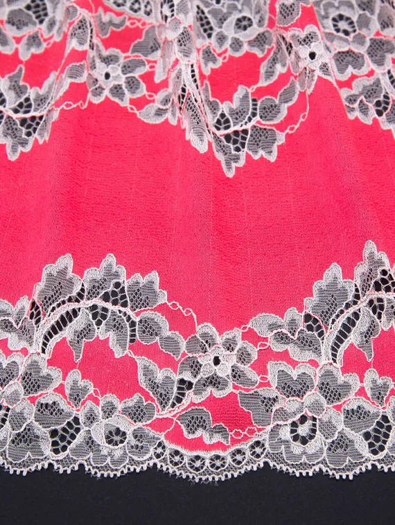 03-185 Кружево эластичное 19 см, малиново-красный