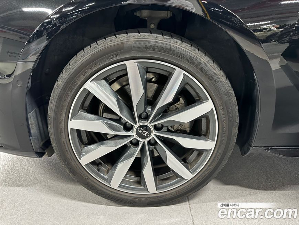Audi A4 (B9) 40 TFSI Premium (03.2023)