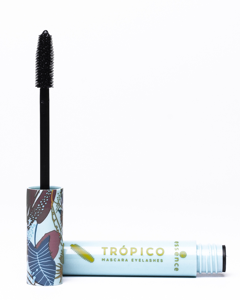 Тушь для ресниц Essence Tropico Extra volume с эффектом объема и разделения, 7 мл