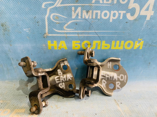 Петля двери задней правой MITSUBISHI GALANT 1997