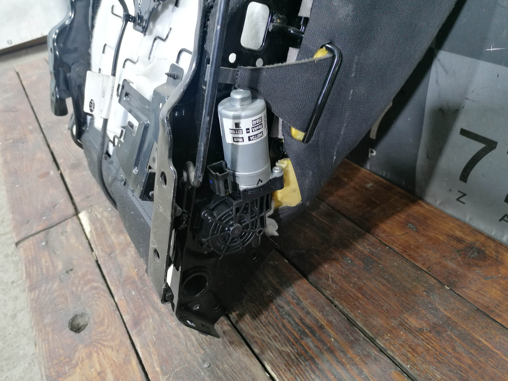 Сиденье переднее левое (водительское) подушка Chery Tiggo 8 Pro Max  Б/У Оригинал 402007568AAABN