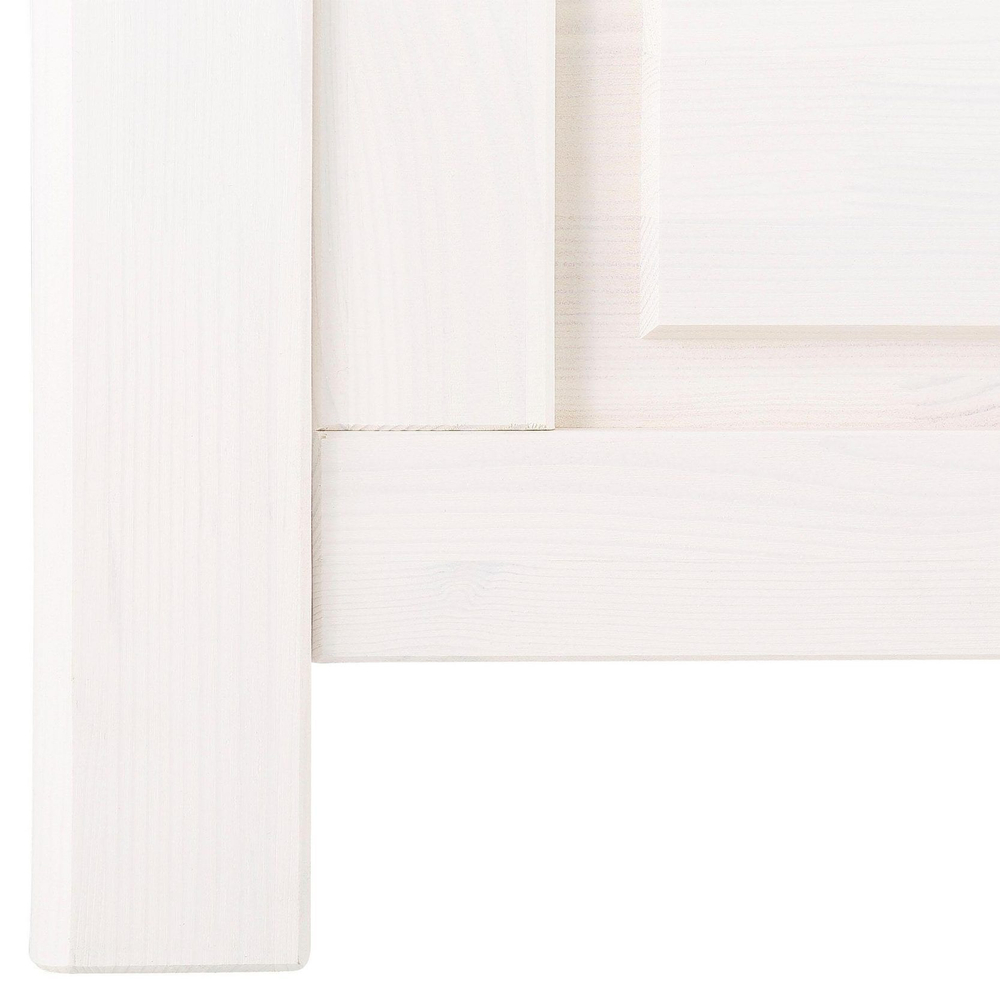 Двуспальная кровать 140х200 см Минск белая, из массива сосны в классическом стиле, с изголовьем, на ножках