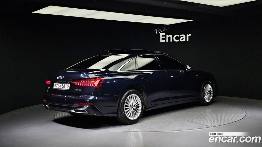 Audi A6 (C8) 40 TDI Premium (12.2019)