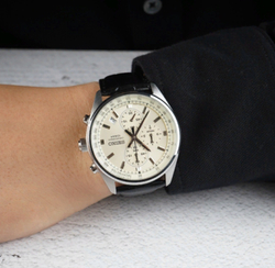 Мужские японские часы Seiko SSB383P1