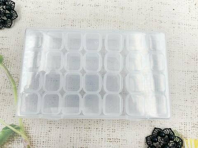 Контейнер для бисера 28 секций, р. 17,5х10,5х2,5 см