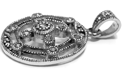 Ювелирная подвеска "Эстерелла" из серебра 925 пробы