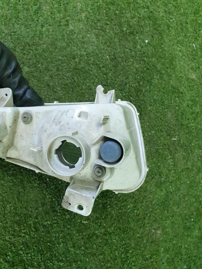 Повторитель переднего бампера правый Toyota Camry 7 XV50 (2017-2018)