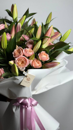 Лилия и Роза