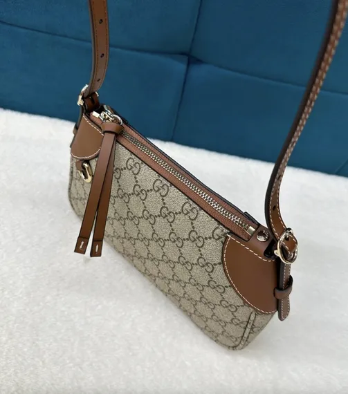 Сумка Gucci GG Emblem