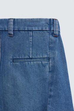 ZARA ДЖИНСОВЫЕ ШОРТЫ RELAXED FIT С ЗАЩИПАМИ, СИНИЙ