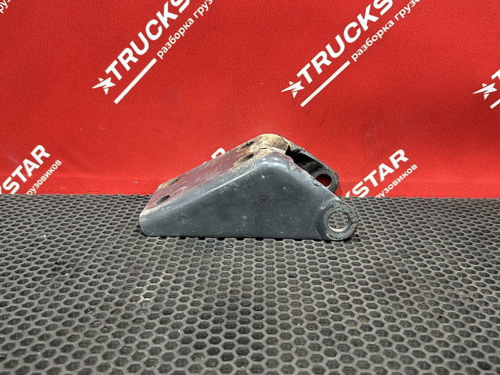 Кронштейн амортизатора заднего 2019 г.