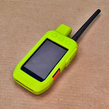 Чехол силиконовый для Garmin Alpha 200i / 300i защитный противоскользящий бампер (Желтый)