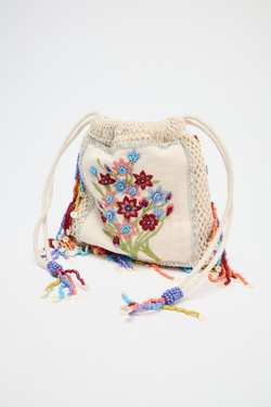 ZARA СУМКА-МЕШОК С ЦВЕТОЧНОЙ ВЫШИВКОЙ, РАЗНОЦВЕТНЫЙ