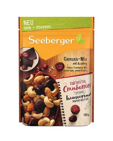 Смесь обжаренных ядер кешью, сушеной клюквы в темном шоколаде, сладких и соленых ядер миндаля  Seeberger 150 гр.