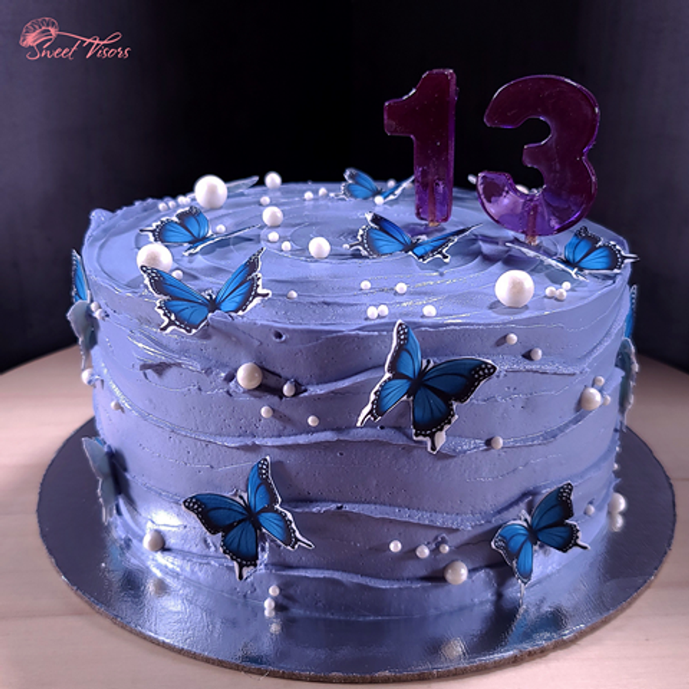 Торт для девочки с бабочками. Кондитерская Sweet Visors Сладкие Козырьки. Кондитер Светлана Дегтерева. Торты ручной работы на заказ в СПБ. Мы создаем сладкие истории на любой вкус.