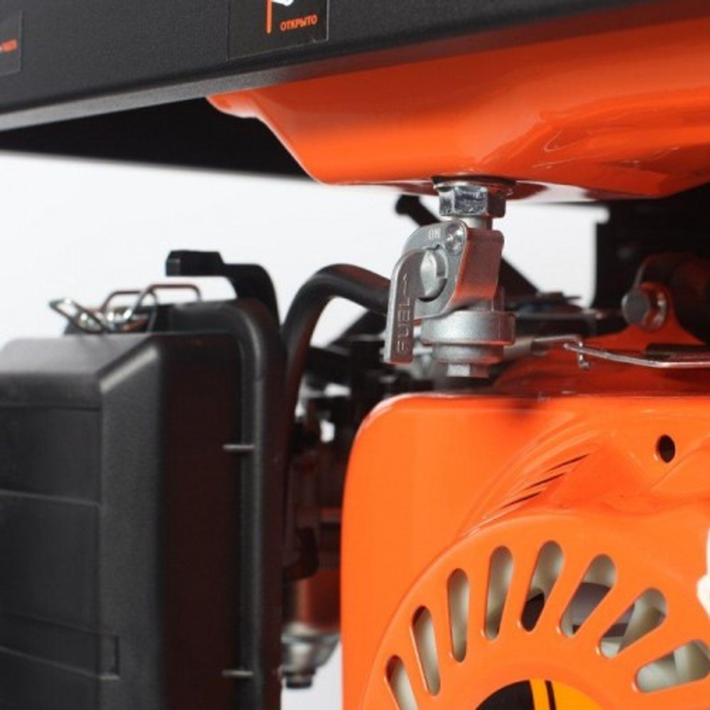 Генератор бензиновый PATRIOT GP 3810 L 474101545