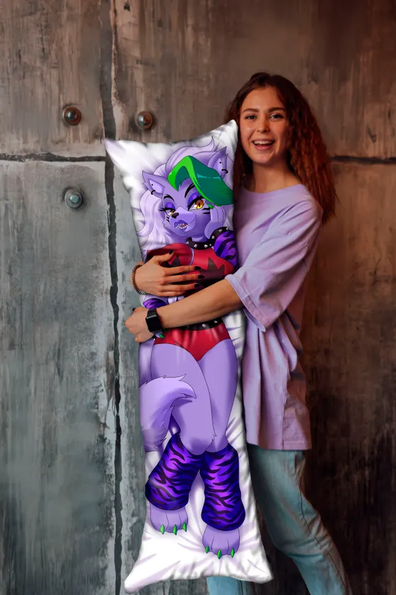 Дакимакура Рокси №5