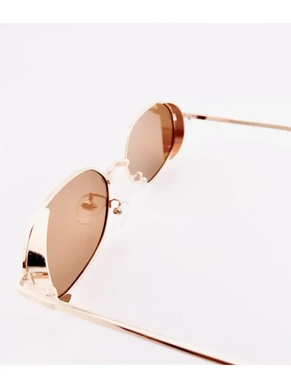 Солнцезащитные очки с поляризацией