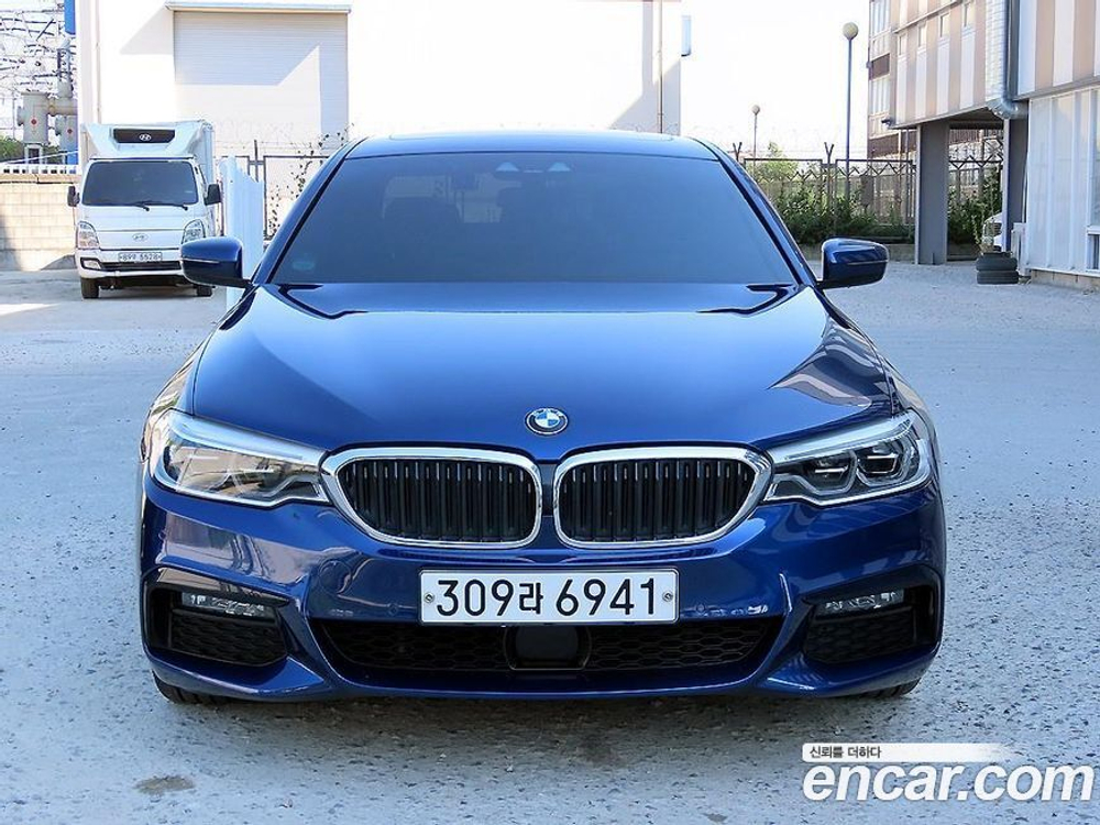 BMW 5 Series (G30) 520i M Sports (05.2020)