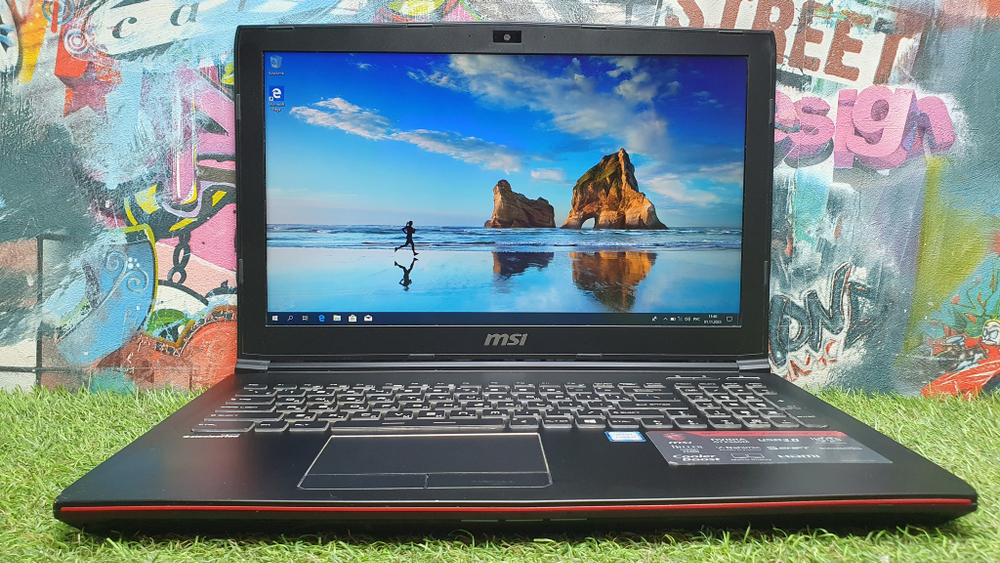 Ноутбук MSI i7-6/8Gb/GTX 960 2Gb/FHD