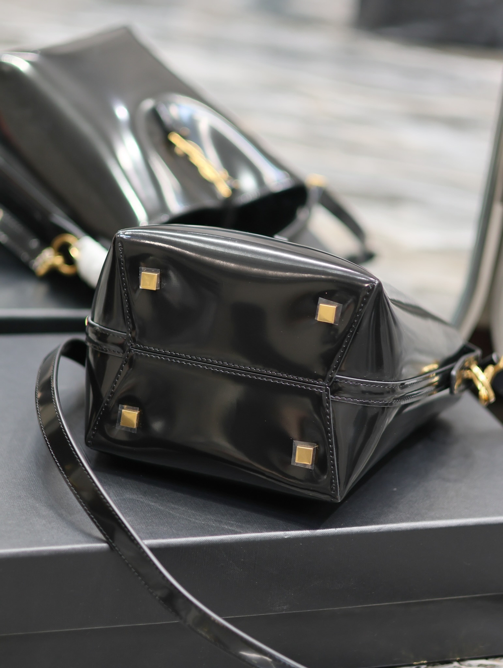 Saint Laurent LE 37 Small 20 cm