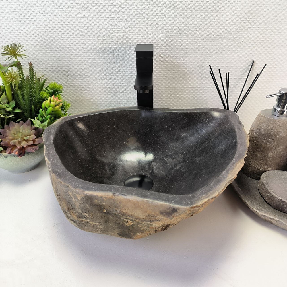 Раковина из речного камня RS-63852 (43*39*15) 0121
