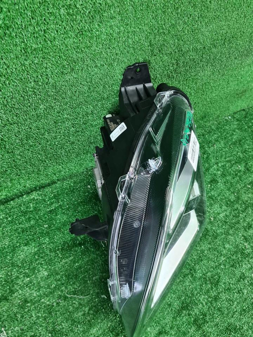 Фара левая Omoda C5 (2022-н.в.)