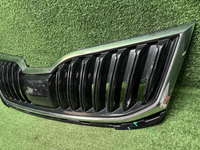 Решетка радиатора Skoda Octavia A7 (2017-2020)