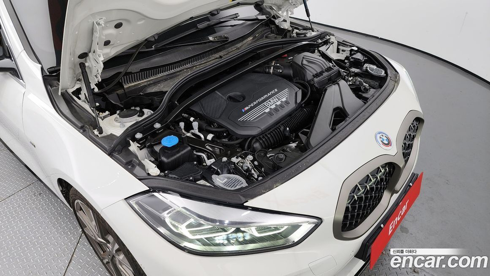 BMW 1 Series (F40) M135i xDrive (01.2023)