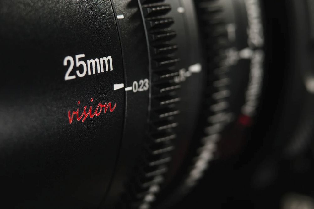 Объектив 7Artisans 25mm T1.05 Canon RF