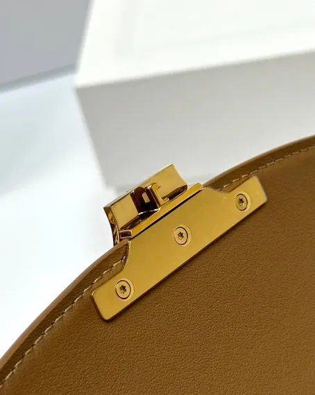 Сумки CELINE MEDIUM NINO из блестящей телячьей кожи коричневый