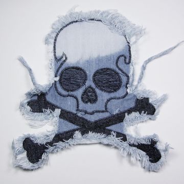 Нашивка Роджер джинсовая (18х16 см)