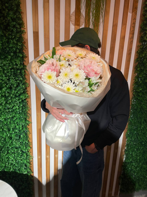 Букет "Осенний" французские розы, альстромерия, хризантема