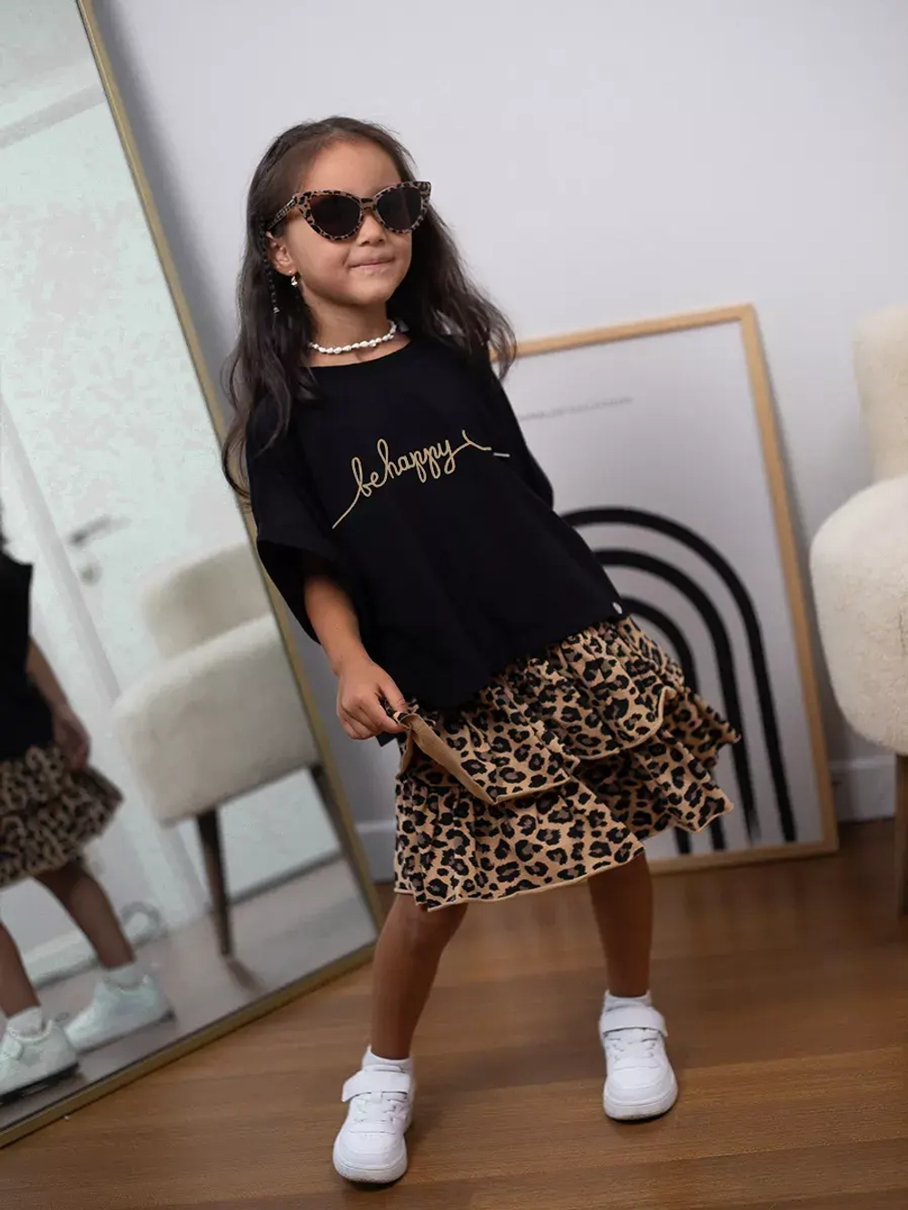 Костюм для девочки летний футболка и юбка