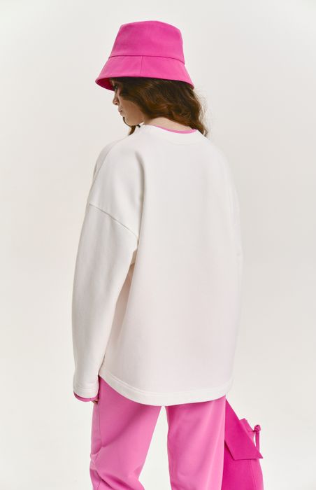 СВИТШОТ ЛАВЛИ МОЛОЧНЫЙ С ПЕЧАТЬЮ