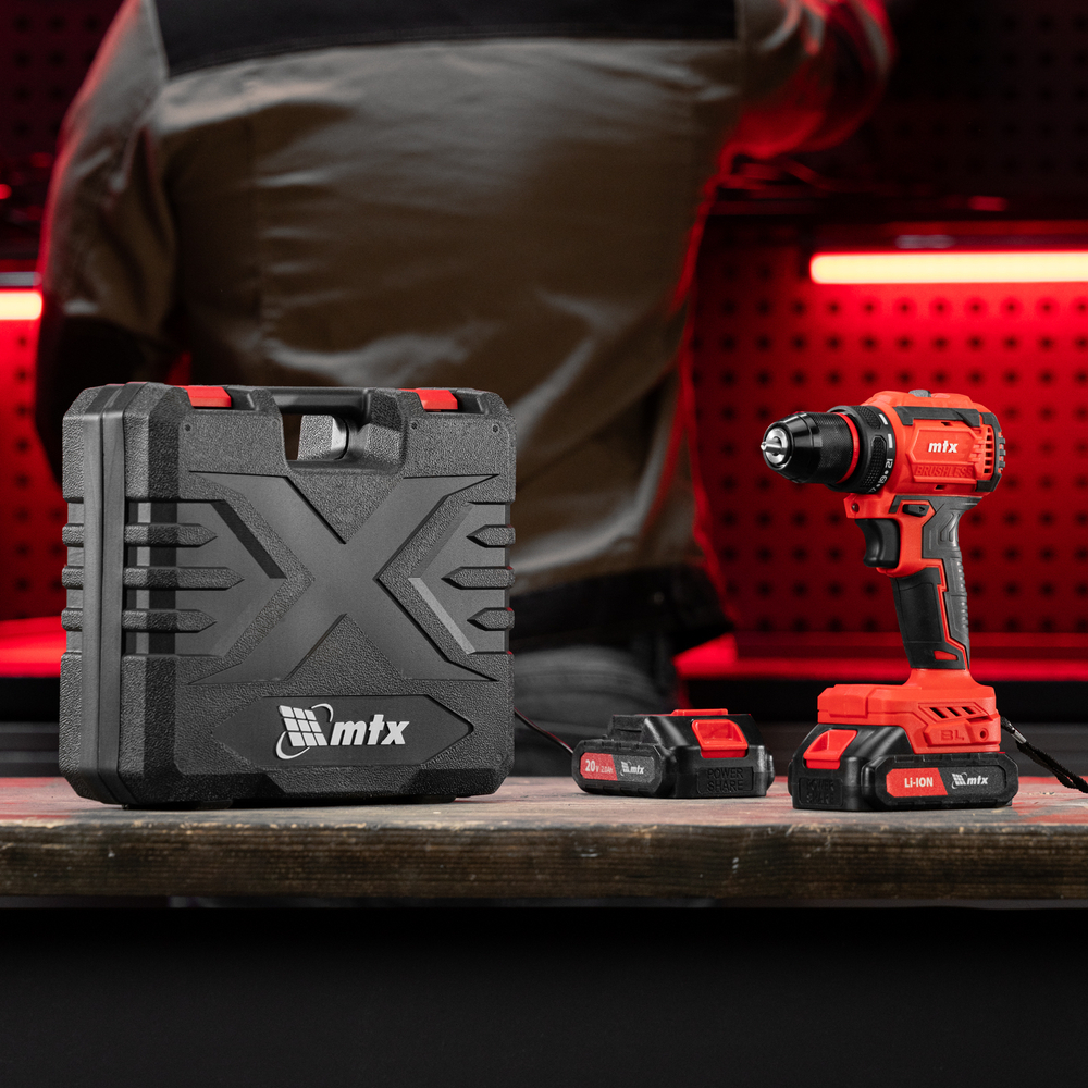 Дрель-шуруповерт аккумуляторная бесщет. CDS-BL-20, Li-Ion, 20 В// MTX