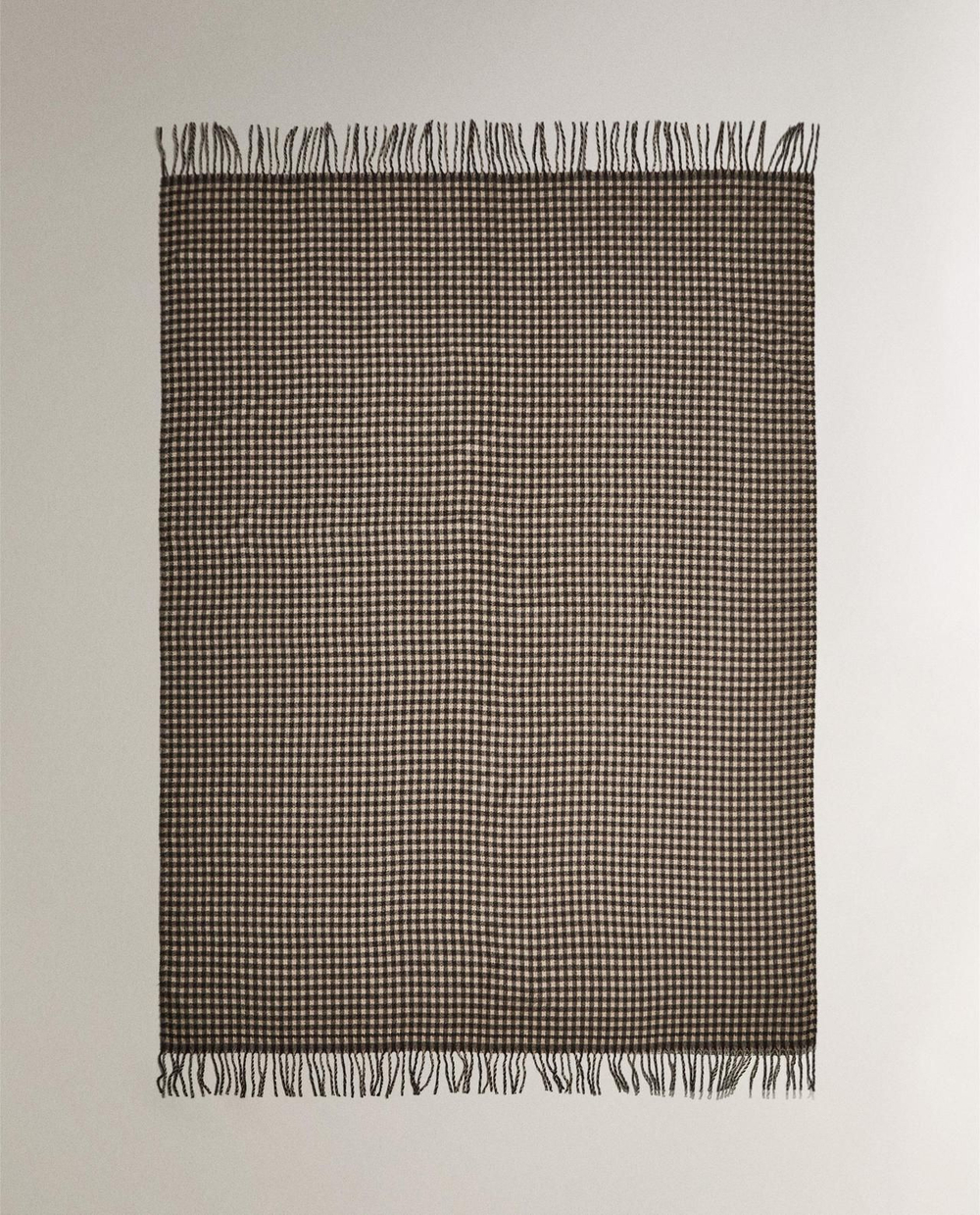 Zara Home - Клетчатый плед с бахромой, серый, 220x240 см
