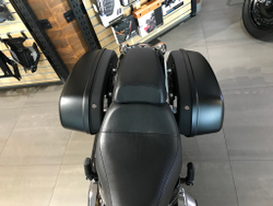 Sport Glide Harley-Davidson Softail Vivid Black 2021