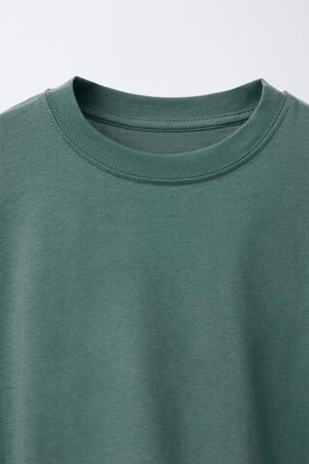 ZARA НАБОР ИЗ ТРЕХ ОДНОТОННЫХ ФУТБОЛОК В ПОЛОСКУ, ОТТЕНКИ ЗЕЛЕНОГО