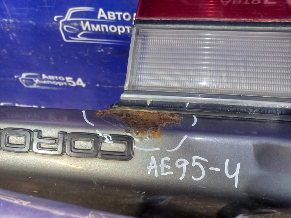 Крышка багажника TOYOTA COROLLA 1990