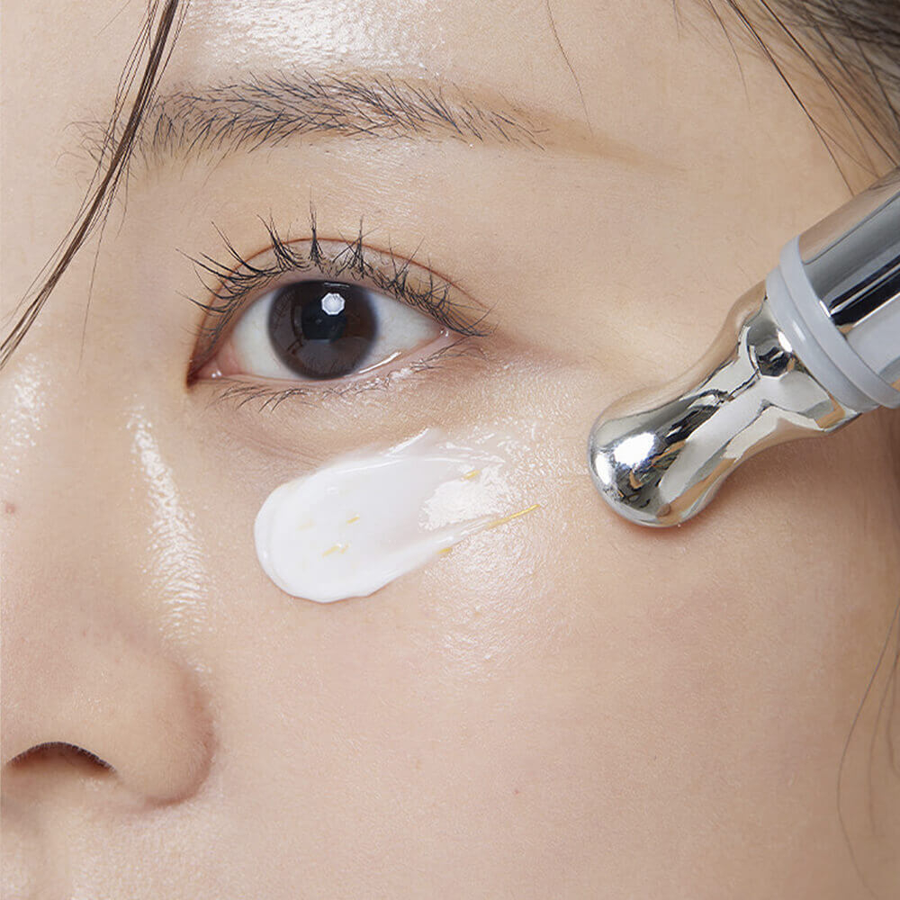 VT Cosmetics PDRN Reedle Shot Eye Lifter крем для кожи вокруг глаз с ПДРН и золотом