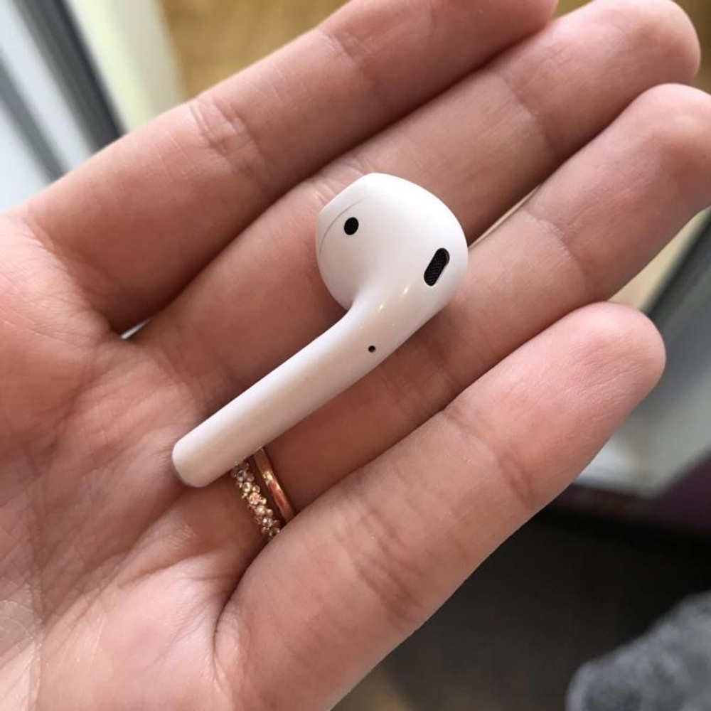 Левый наушник Apple AirPods 3 (L) A2564 RU