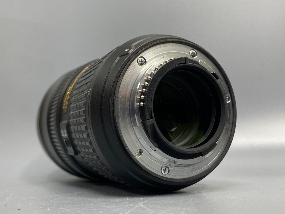 Nikon 24-70mm 2.8G ED AF-S Nikkor