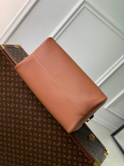 Louis Vuitton Speedy P9 Bandouliere 40
