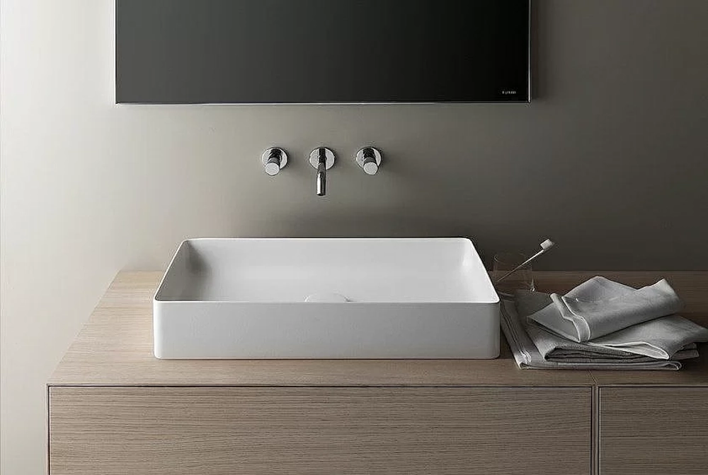 Раковина Laufen Living Square 8.1143.4.000.112.1 белая